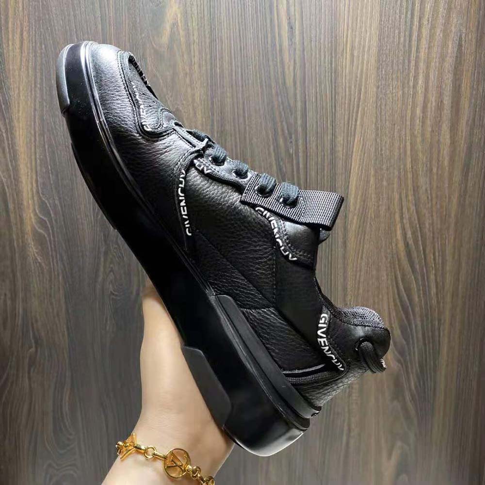 Givenchy Men Wing Low Sneakers in Leather with Pipping-Black - image 8
