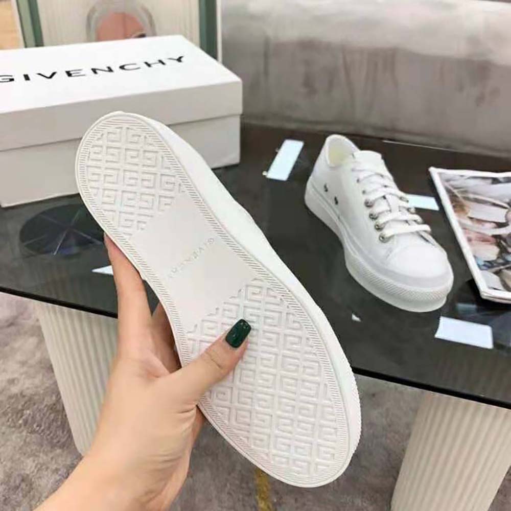 Givenchy Women Sneakers City in Canvas and Leather-White - image 6