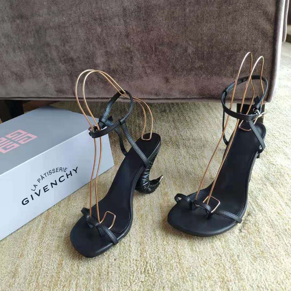 Givenchy Women Triple Toes Sandals in Leather with Horn Heel-Black - image 5