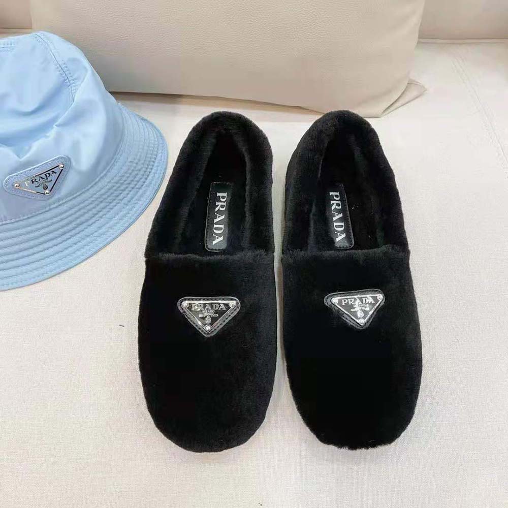Top view showing silhouette and heel of Prada Women Shearling Slippers