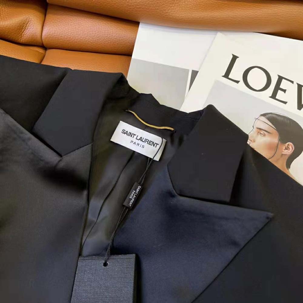 Saint Laurent YSL Women Cropped Tuxedo Jacket in Grain DE Poudre Saint Laurent - image 7