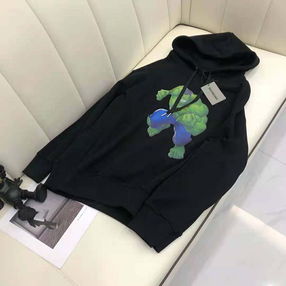 Close-up of bold Hulk graphic on Balenciaga Women Hulk 2021Marvel Hoodie