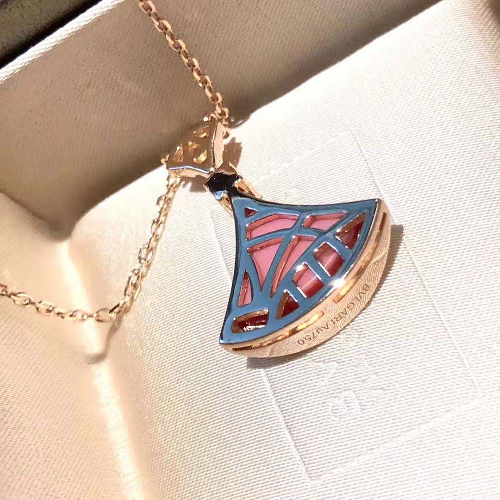 Bvlgari Women Divas Dream Necklace in 18 KT Rose Gold - image 7