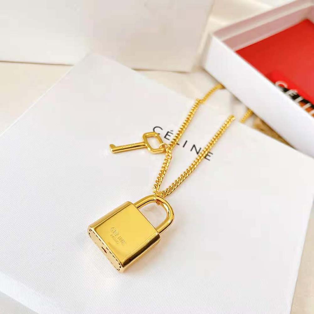Side angle showing chain detail of Celine Women Le 16 Necklace