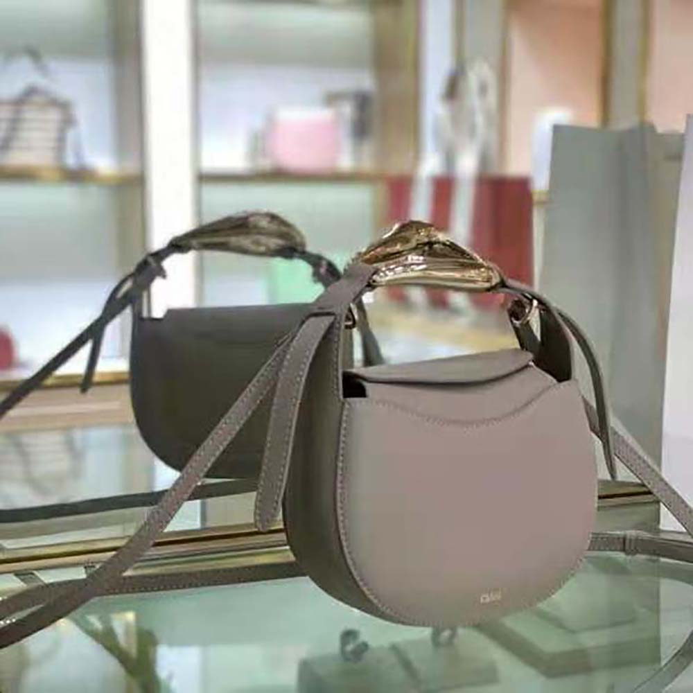 Chloe Women Kiss Small Purse in Small Grain Calfskin-Gray - image 4