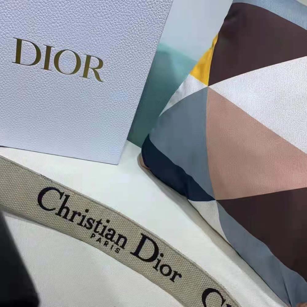 Dior Women Large Dior Bobby Bag Black Box Calfskin - image 10