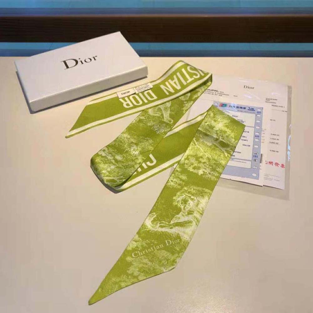 Detail of reverse toile print on Dior Women Toile DE Jouy Reverse Mitzah Scarf Lime silk twill