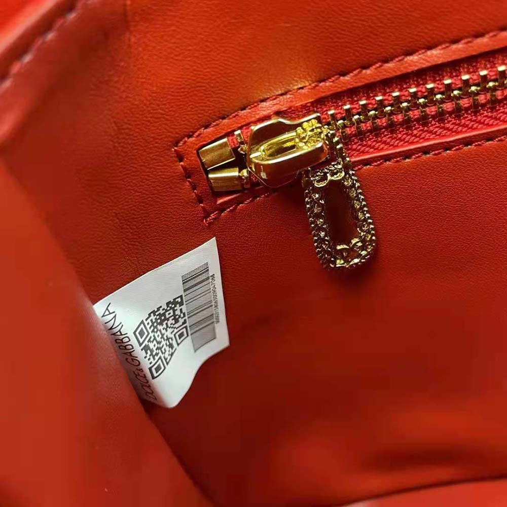 Dolce Gabbana D&G Women Amore Bag in Calfskin Leather-Red - image 9