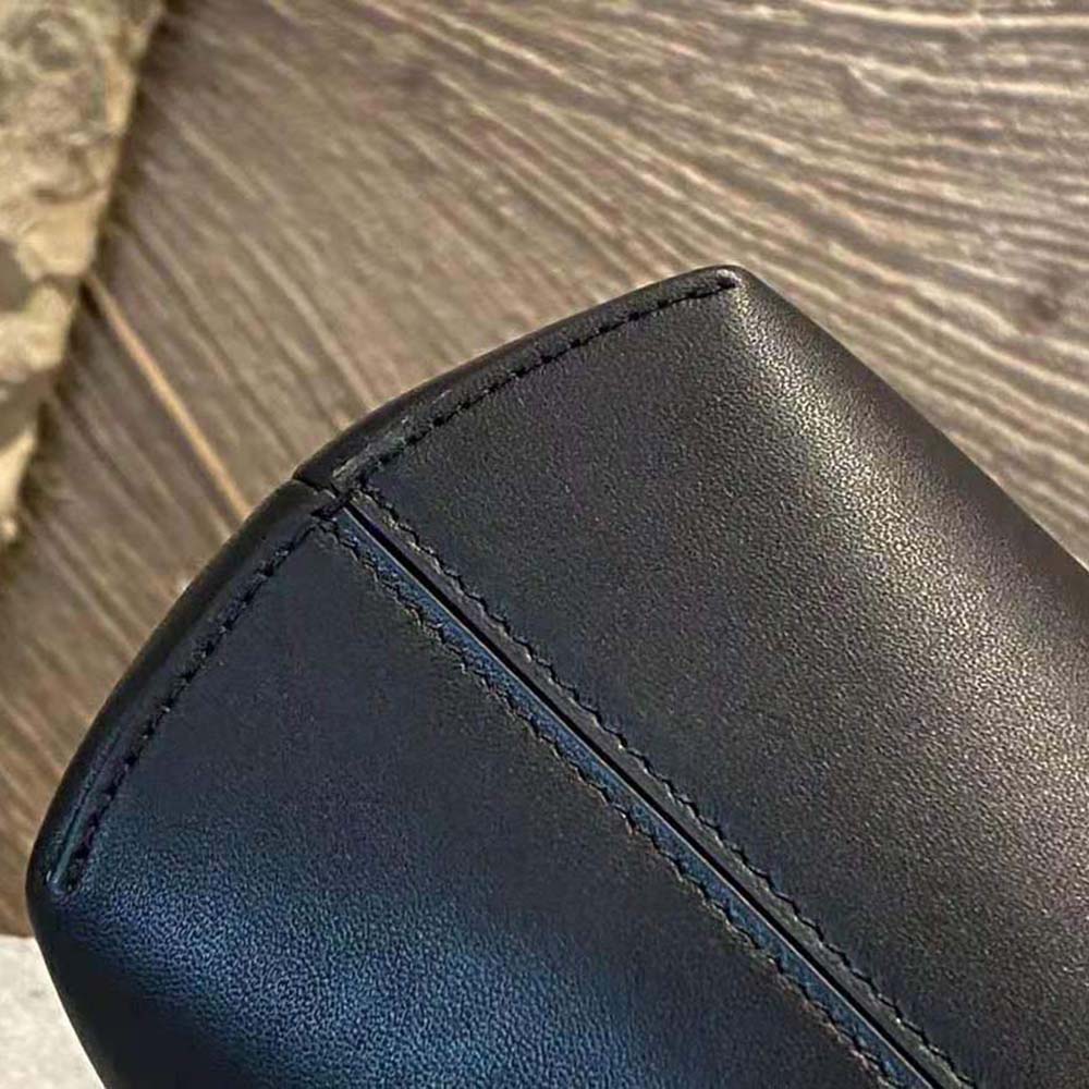 Fendi Women First Medium Nappa Leather Bag-Black - image 7