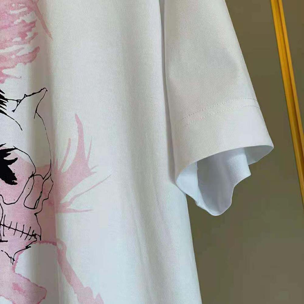 Givenchy Men Gothic Printed Oversized T-Shirt-Pink - image 8