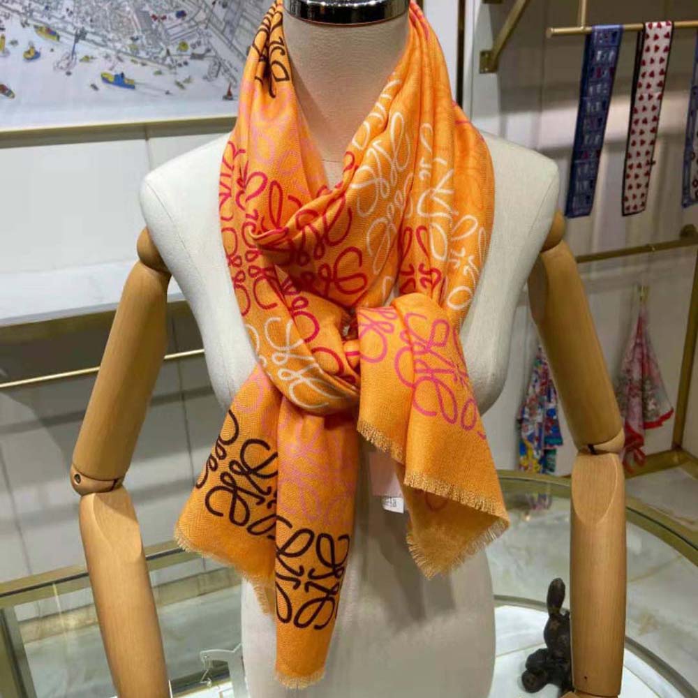 Close-up detail of Loewe Anagram lines on wool and cashmere scarf