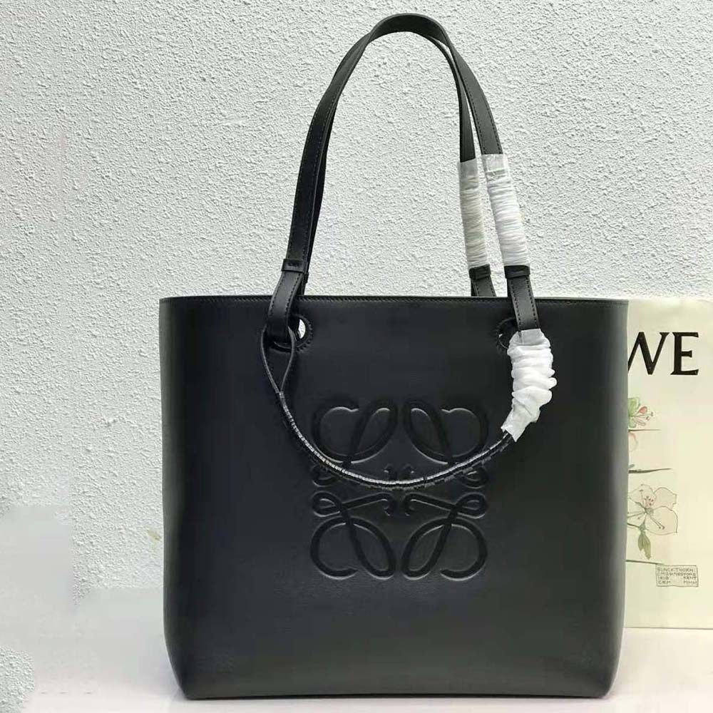 Close-up of embossed Anagram detail on Loewe Women Anagram Tote