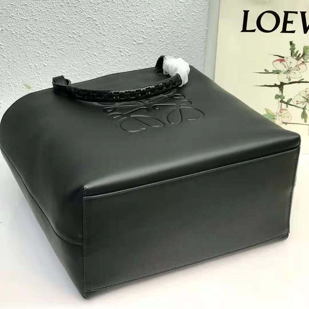 Loewe Women Anagram Tote in Classic Calfskin-Black - image 5