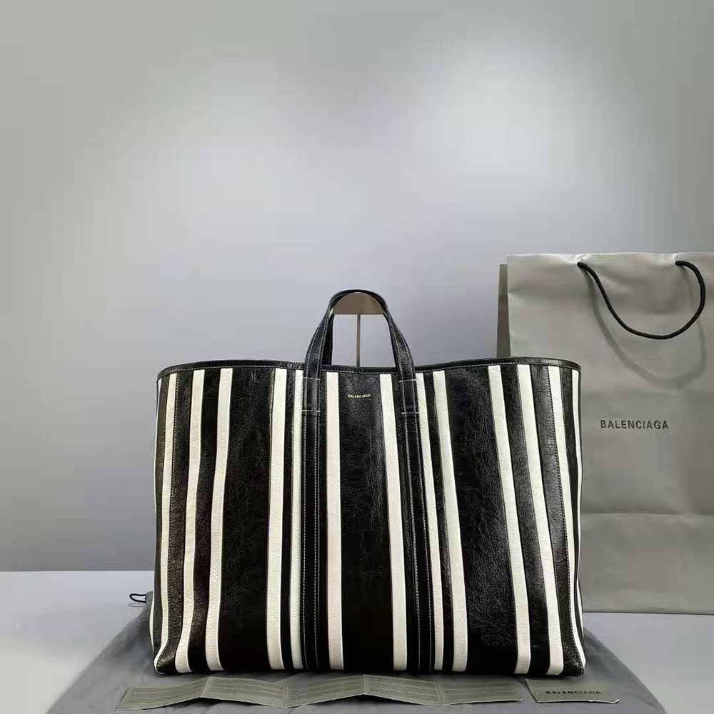 Close-up of silver-tone BB hardware on Balenciaga Women Barbes Large East-West Shopper Bag