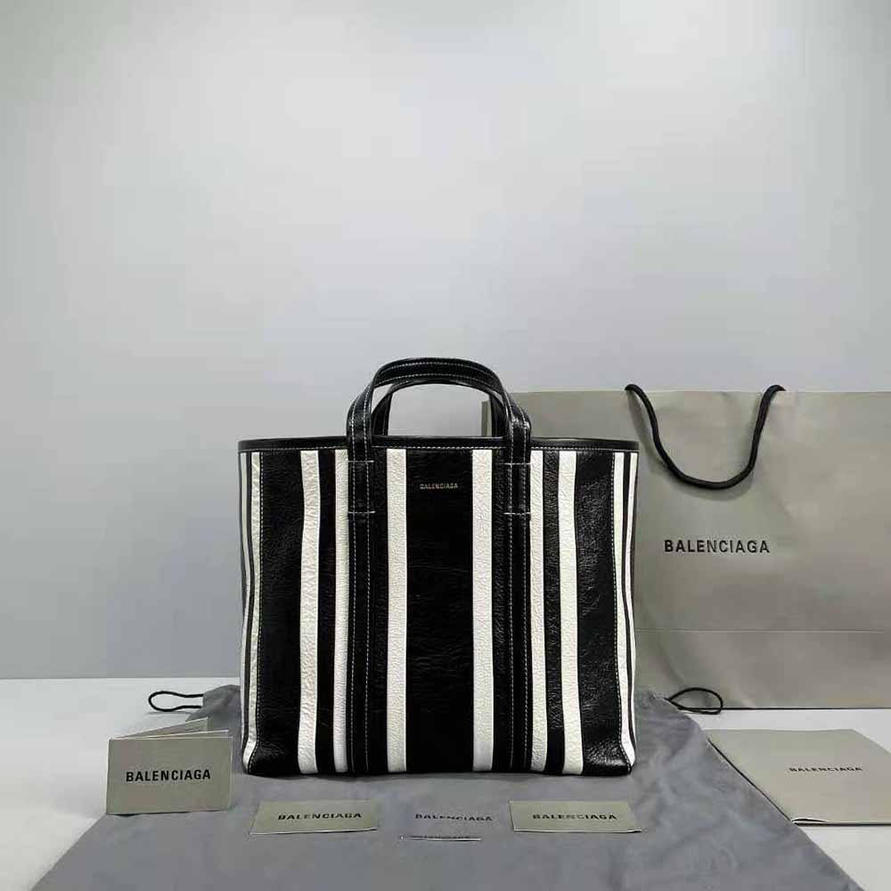 Close-up of silver hardware on Balenciaga Women Barbes Medium East-West Shopper Bag-Black