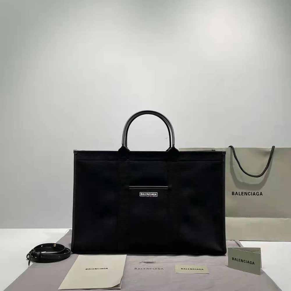 Close-up of silver-tone hardware on Balenciaga Women Hardware Large Tote Bag-Black