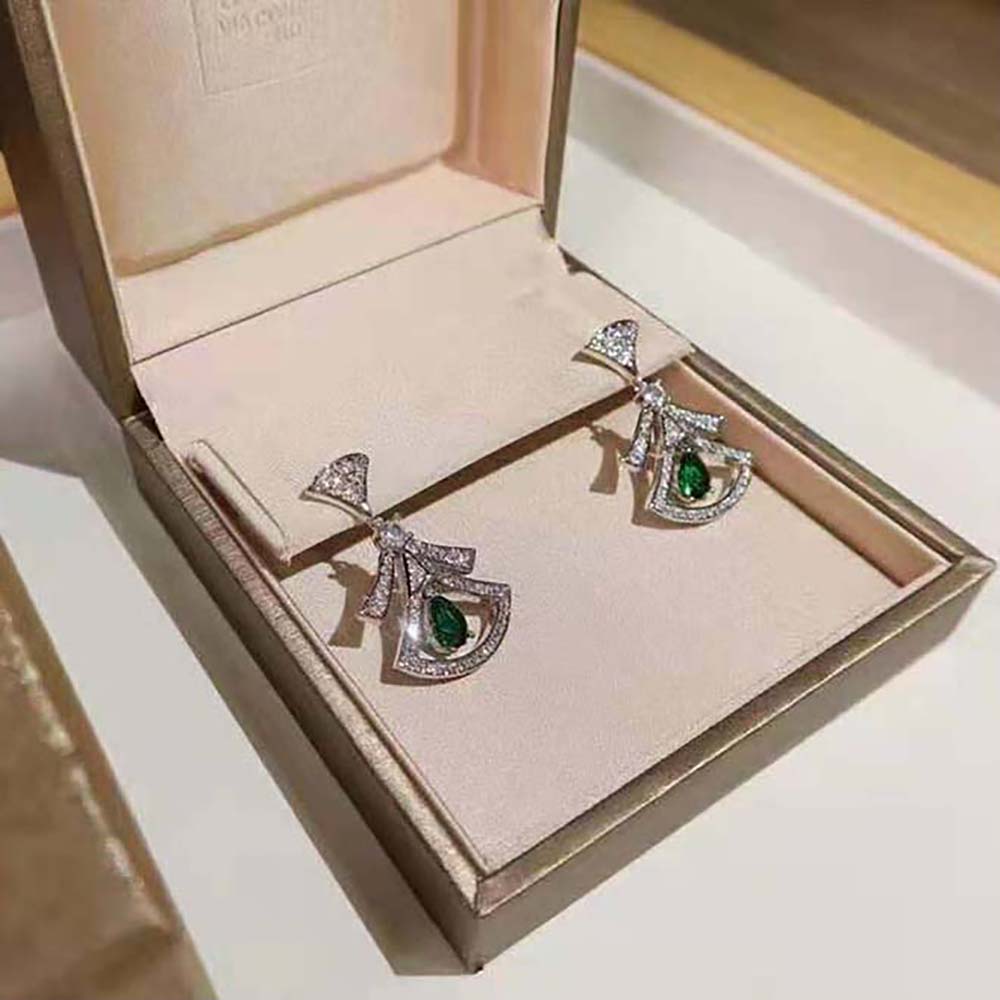 Bvlgari Women Divas Dream 18 KT White Gold Openwork Earrings - image 6