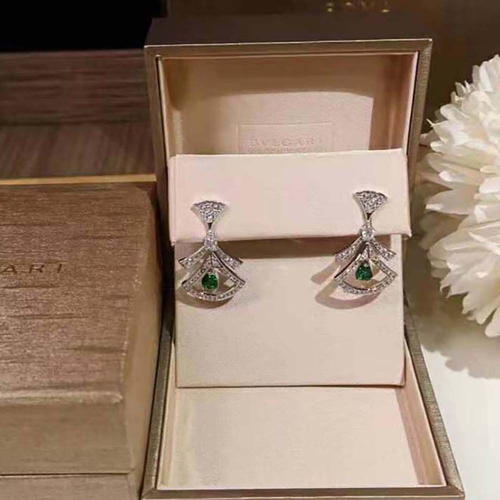 Bvlgari Women Divas Dream 18 KT White Gold Openwork Earrings - image 4