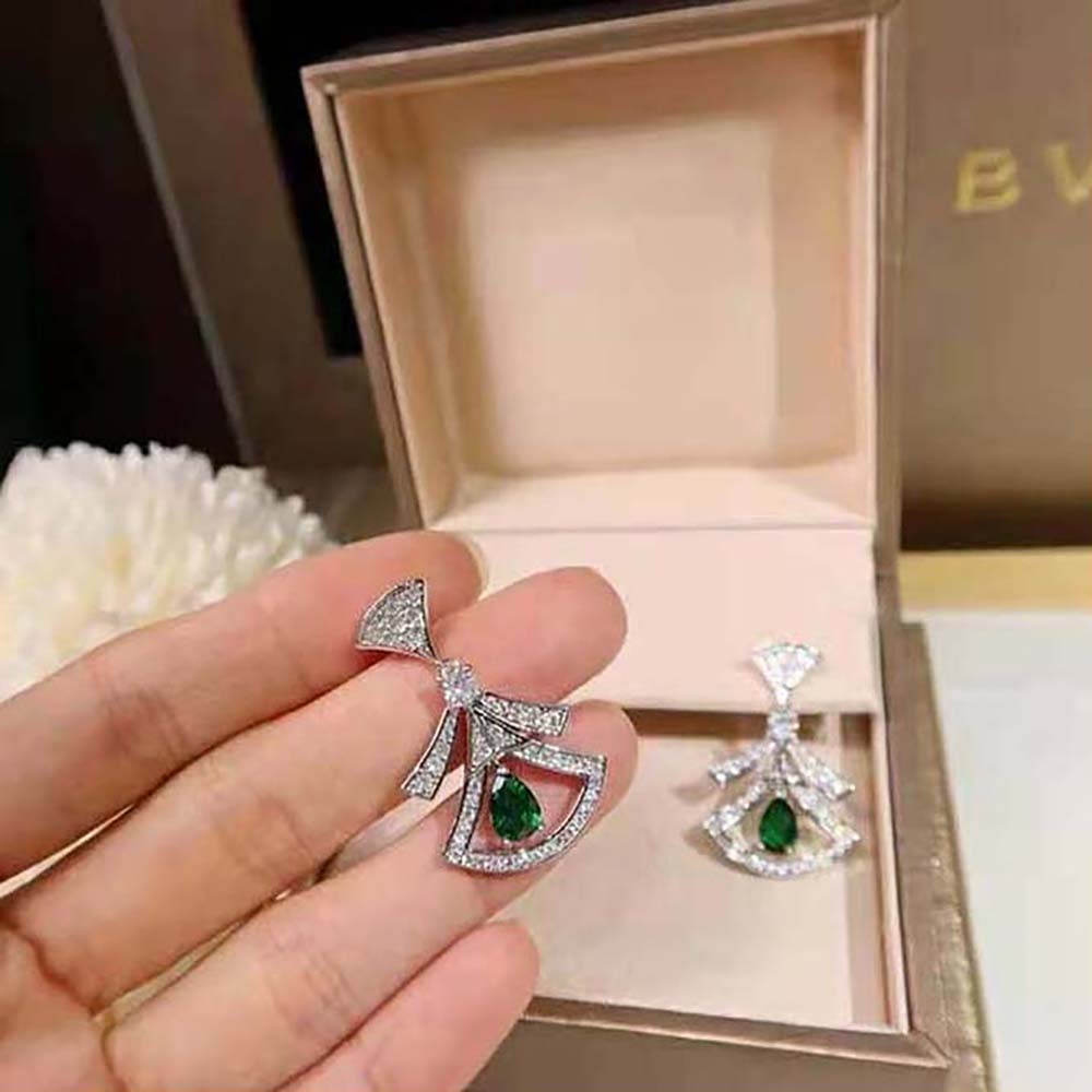 Bvlgari Women Divas Dream 18 KT White Gold Openwork Earrings - image 8