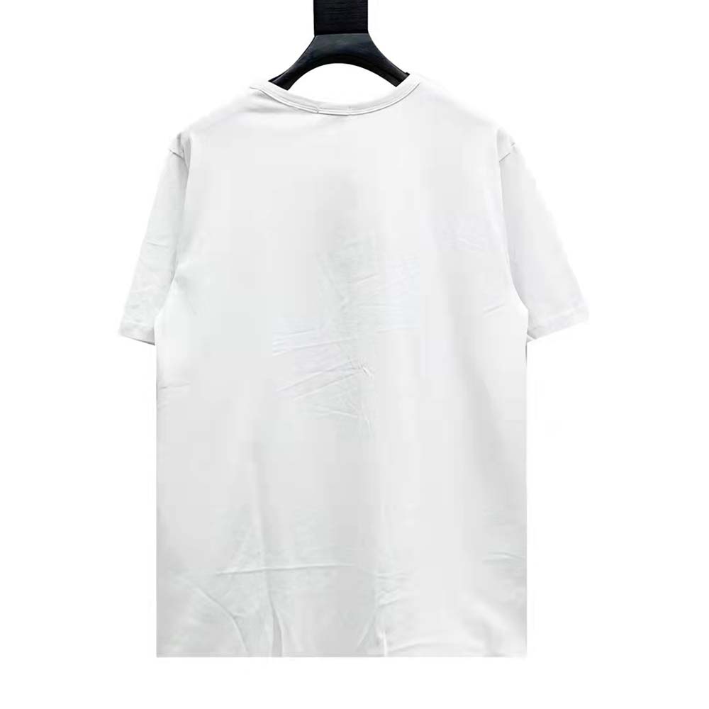 Side angle showing oversized fit of Dior Women Christian Dior Atelier T-shirt