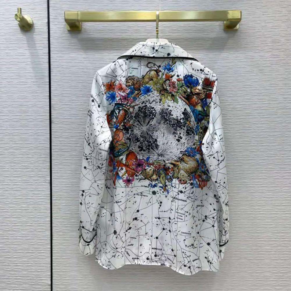 Side profile showing silhouette of Dior Women Chez Moi Jacket White