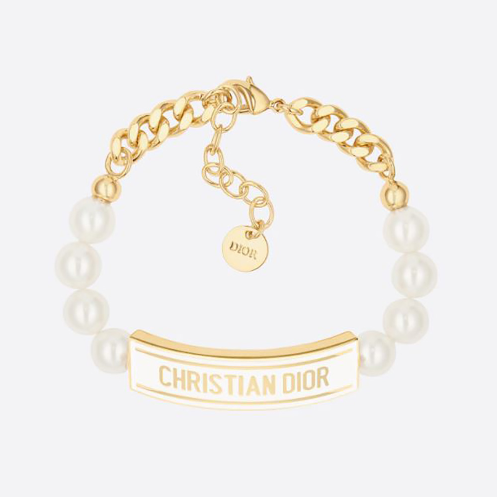 Close-up of Dior Women Dior-ID Bracelet Gold-Finish Metal clasp detail