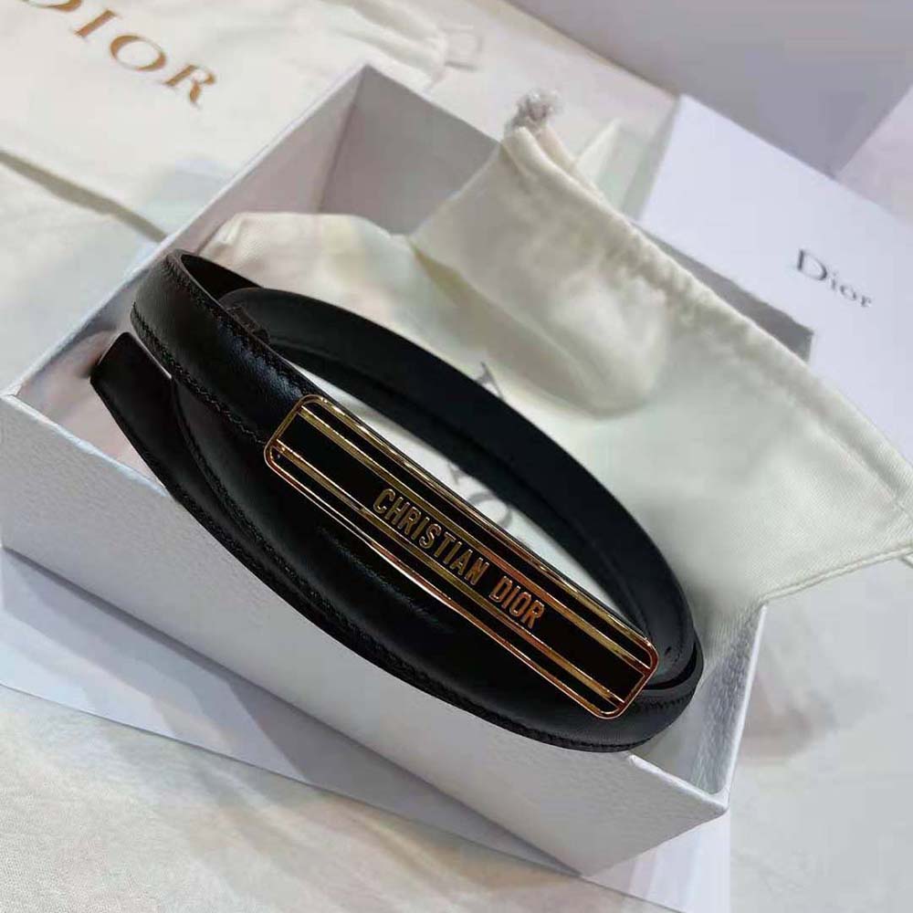 Close-up of silver-tone hardware on Dior Women Dior-id Belt