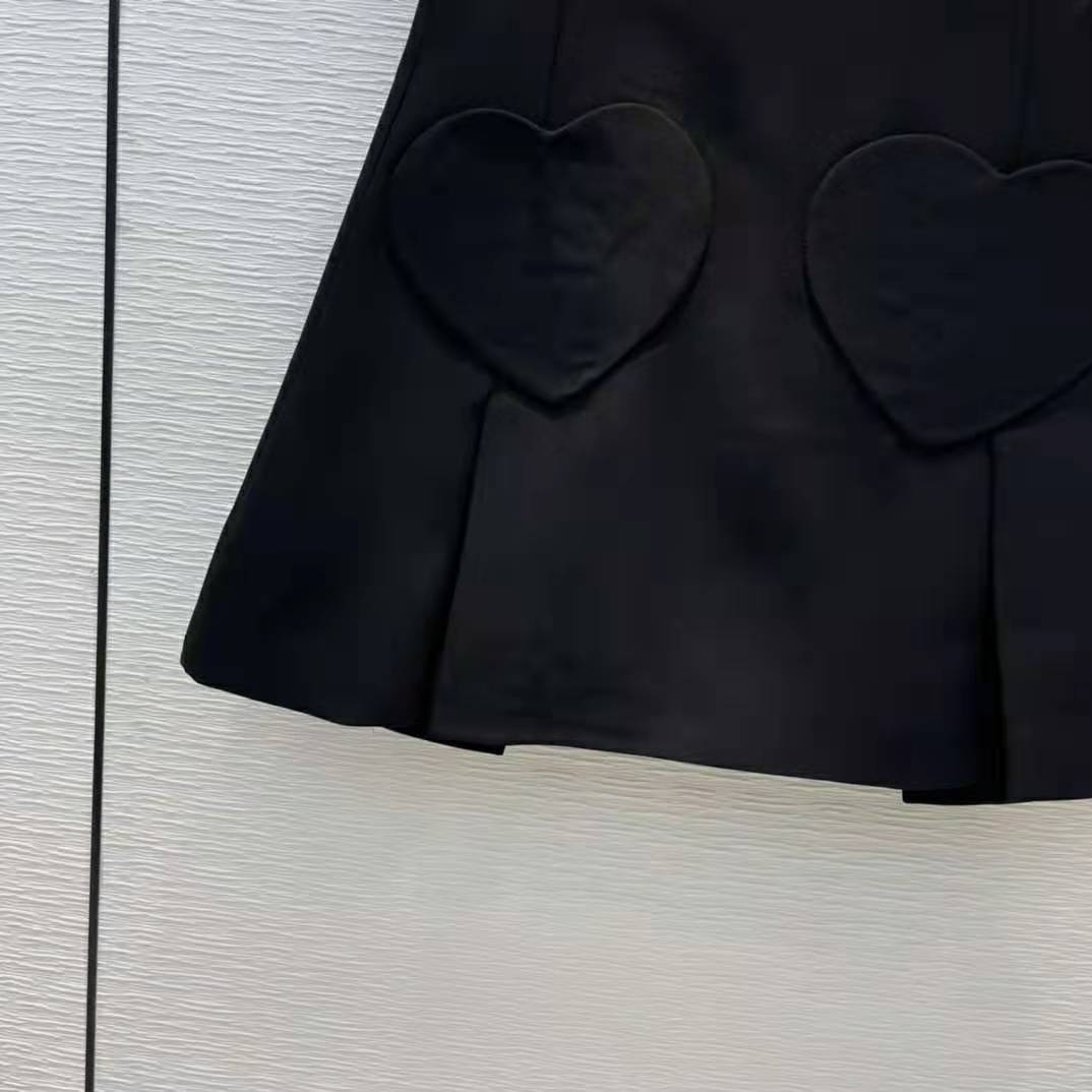 Dior Women Dioramour Miniskirt with Heart-Shaped Pockets Black Wool and Silk - image 8