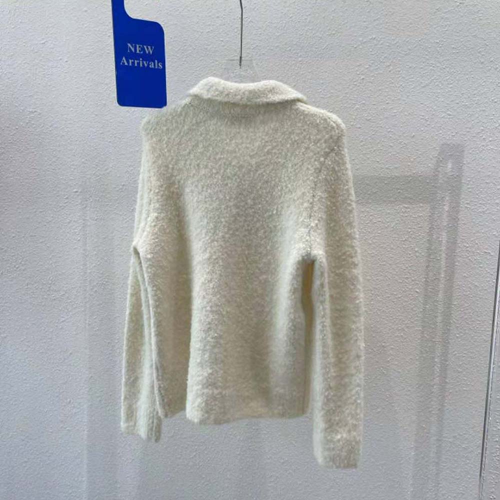 Side angle showing relaxed fit of Dior Women Fleece Blouson
