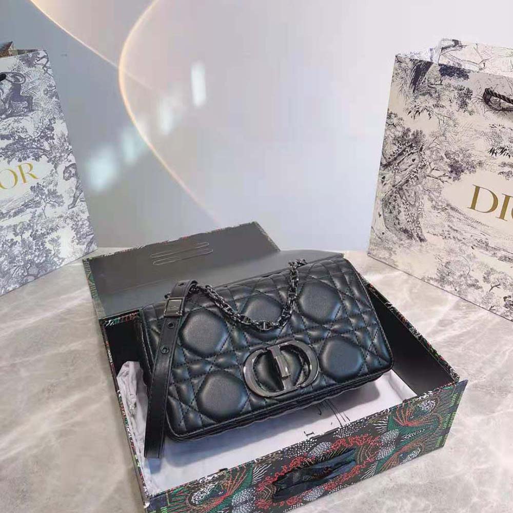 Close-up detail of silver-tone hardware on Dior Women Medium Dior Caro Bag