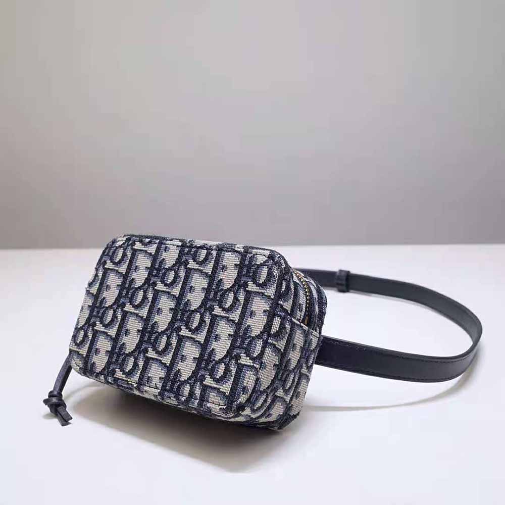 Side angle showing silver hardware on Dior Women Oblique Belt Pouch