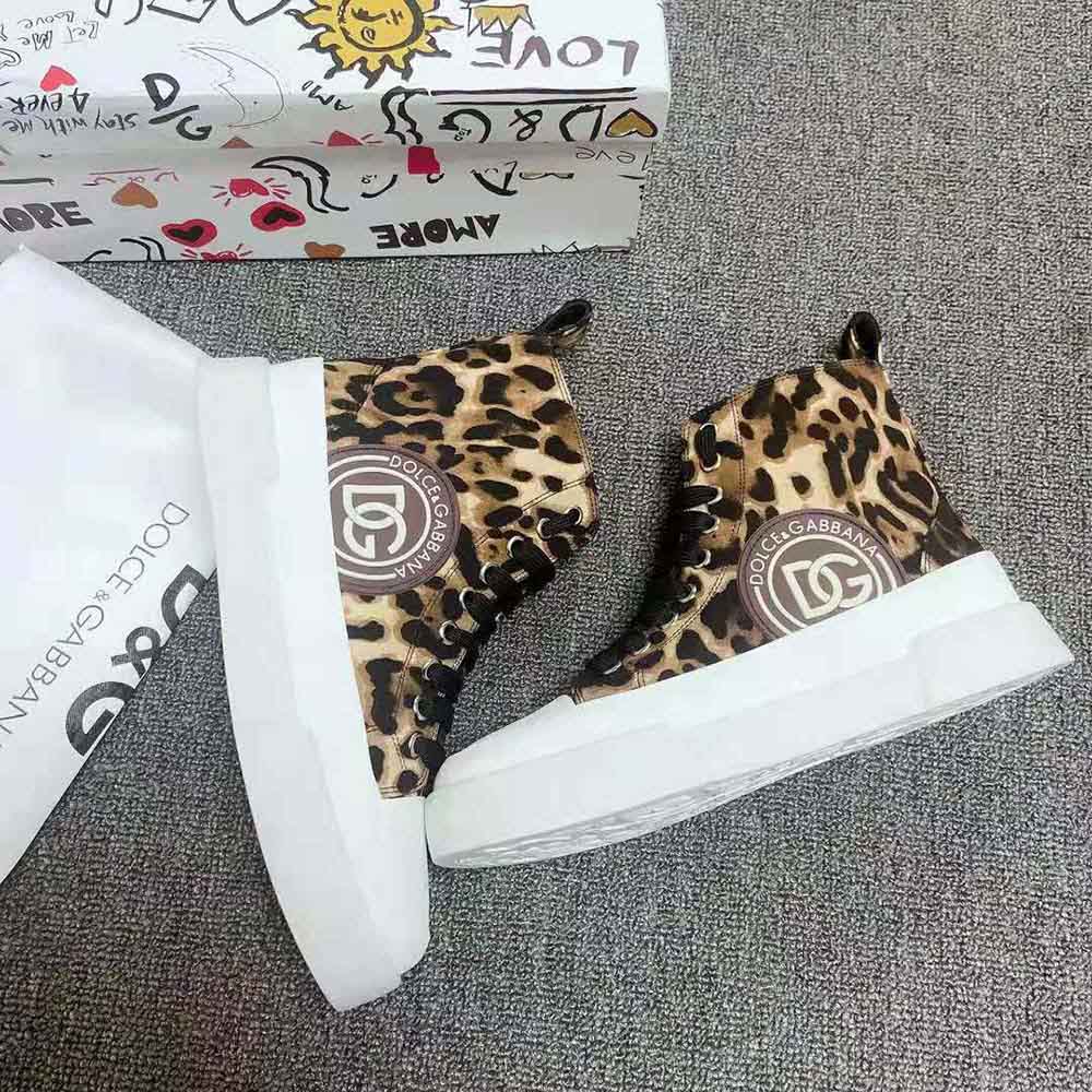 Top-down view of brown Dolce Gabbana D&G Women Mid-Top Sneakers in cotton drill material