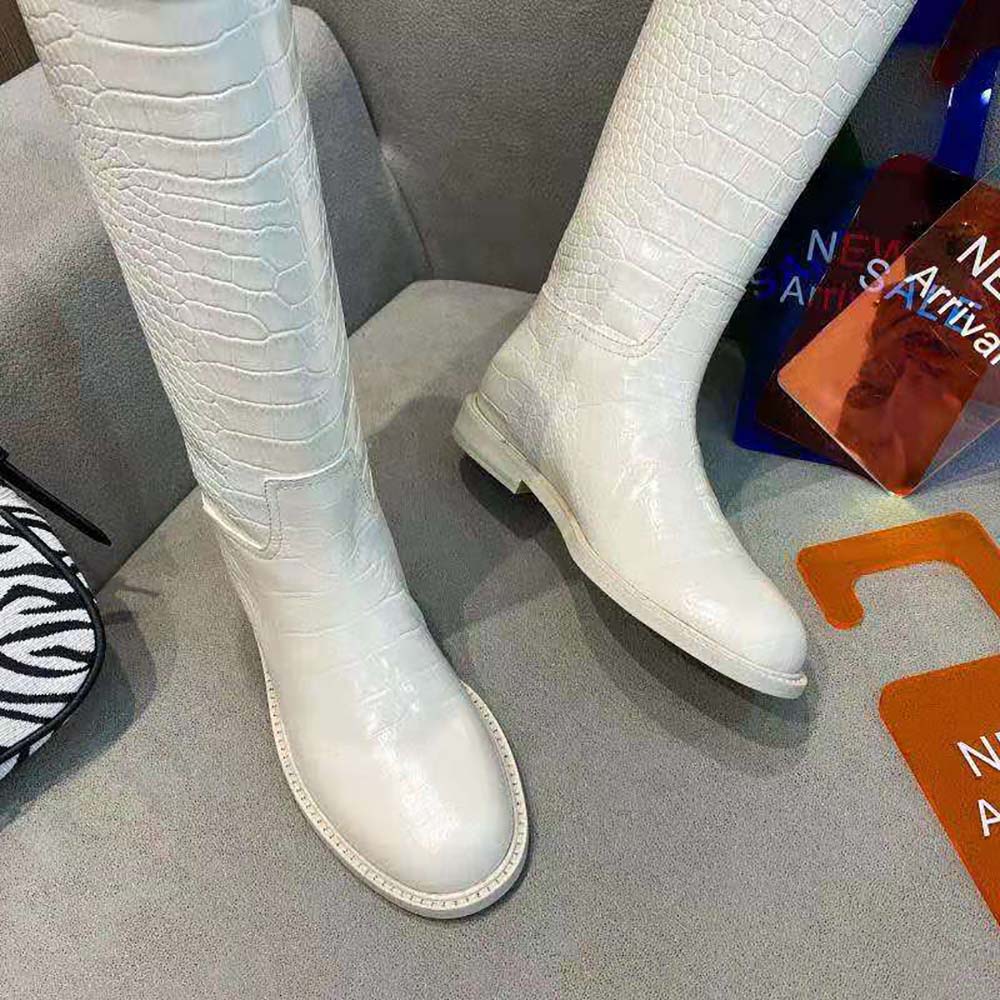 Fendi Women Karligraphy White Leather Boots - image 9