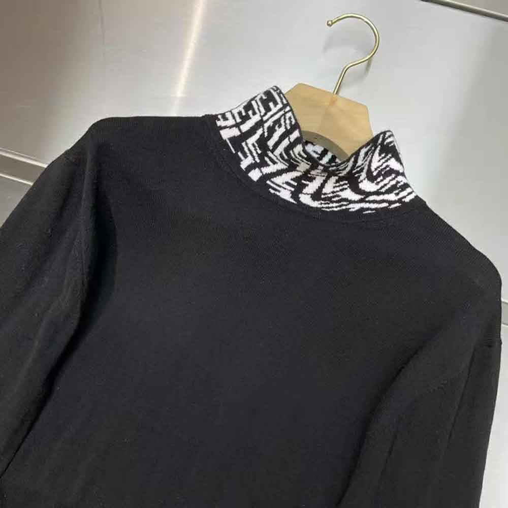 Fendi Women Turtleneck Black Wool Jumper - image 4