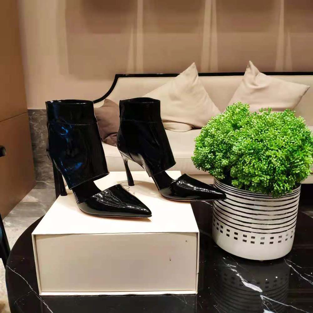 View of 100mm heel and zipper closure on Jimmy Choo Women Tara 100 boots