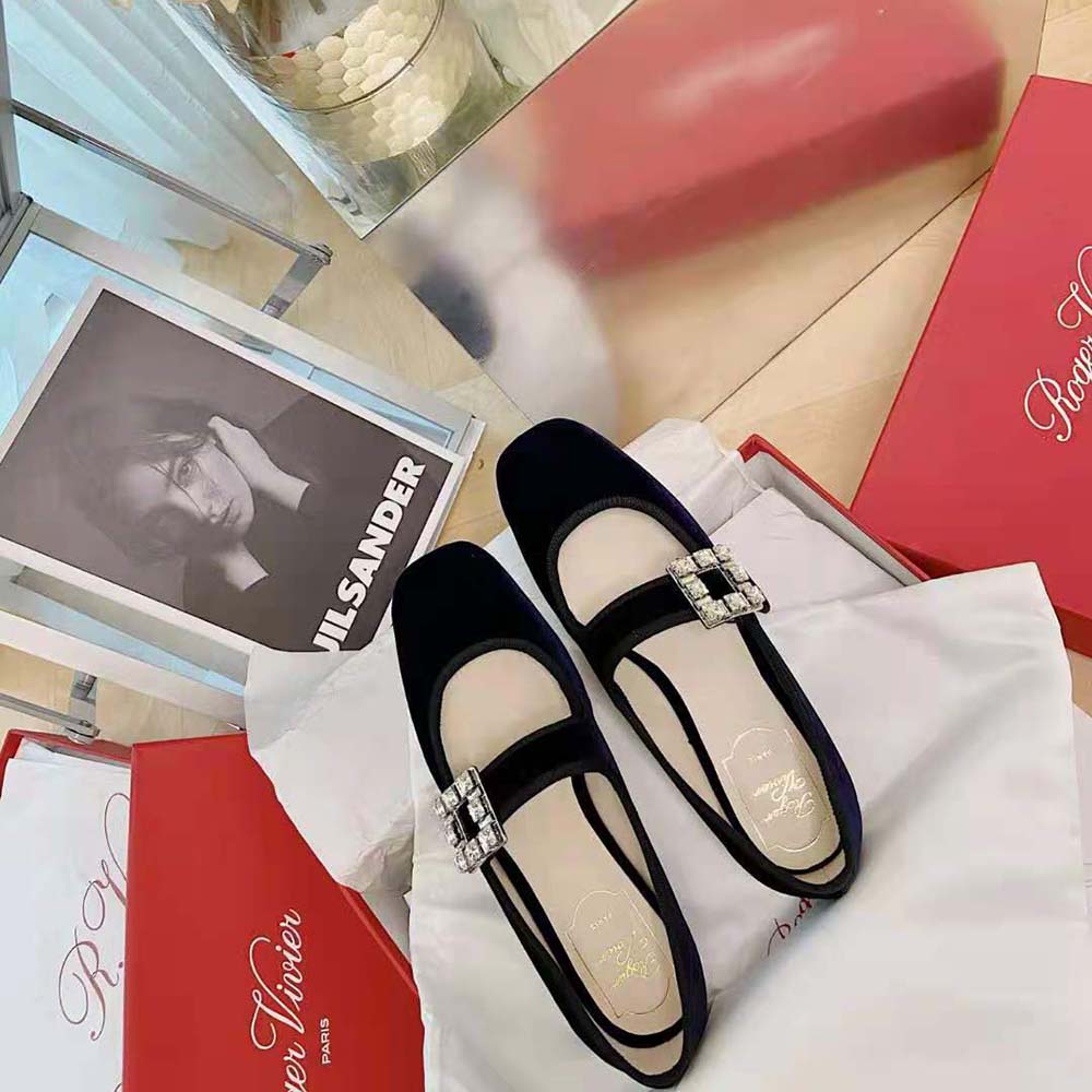 Roger Vivier Women Très Vivier Strass Buckle Babies Ballerinas in Velvet - image 4