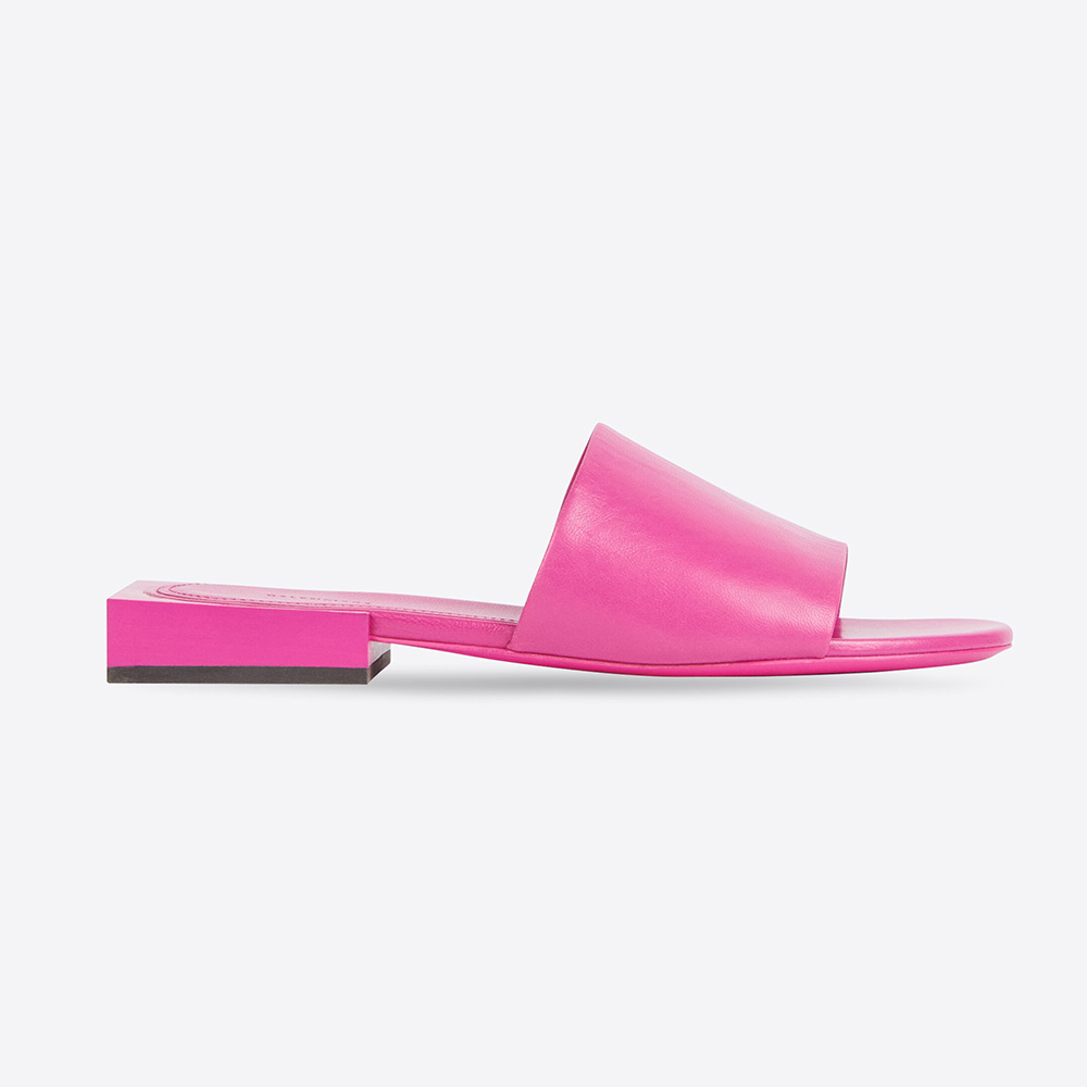 Side view of Balenciaga Women Box Mule in pink shiny sheepskin