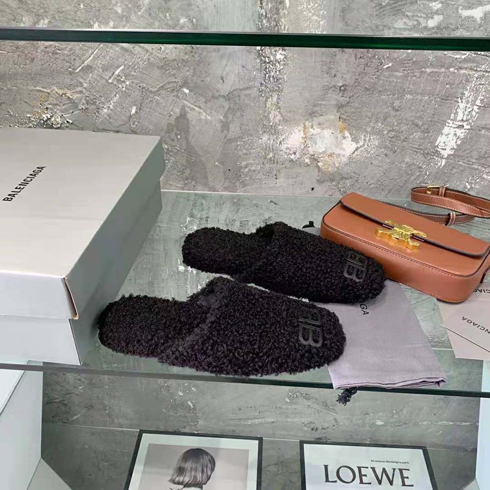 Overhead view showing cushioned footbed of Balenciaga Cosy BB Mule