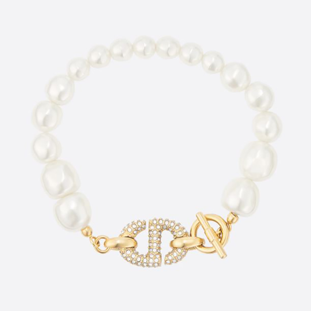 Close-up of Dior Women CD Navy Bracelet Gold-Finish Metal clasp detail
