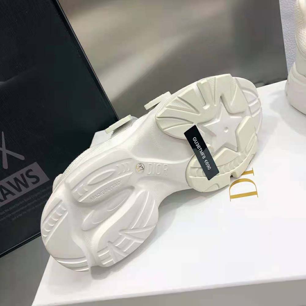 Dior Women D-wander Sneaker White Calfskin - image 10
