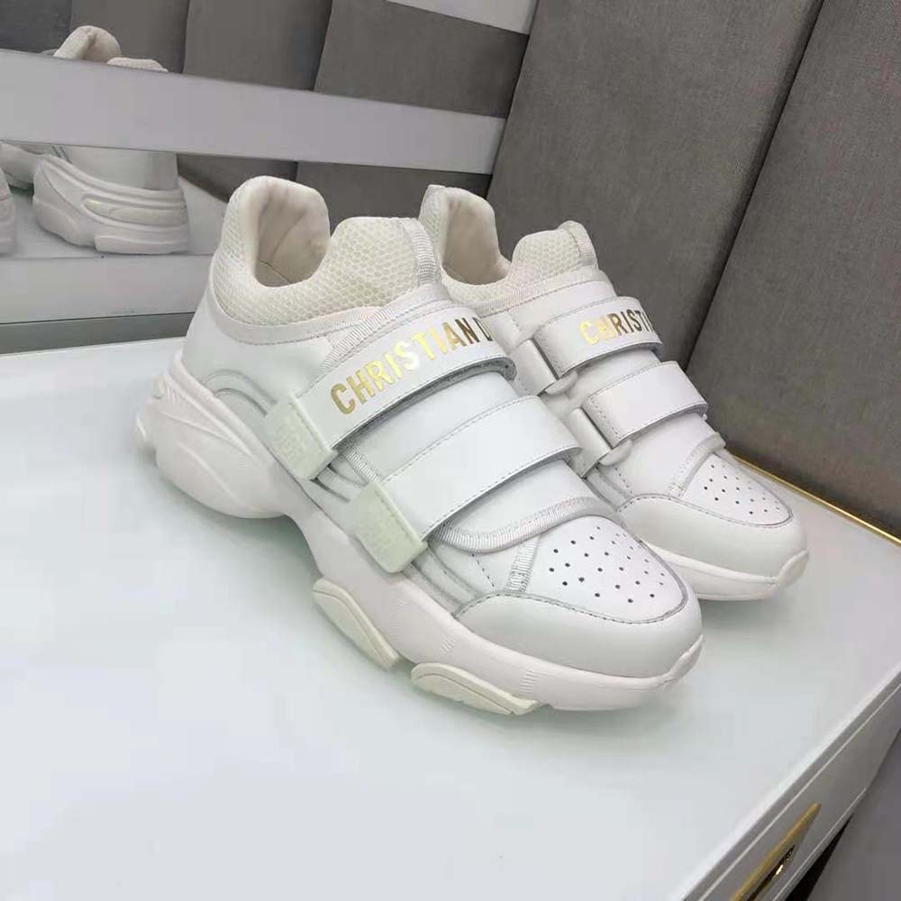 Overhead view of Dior Women D-wander Sneaker White Calfskin with tonal laces