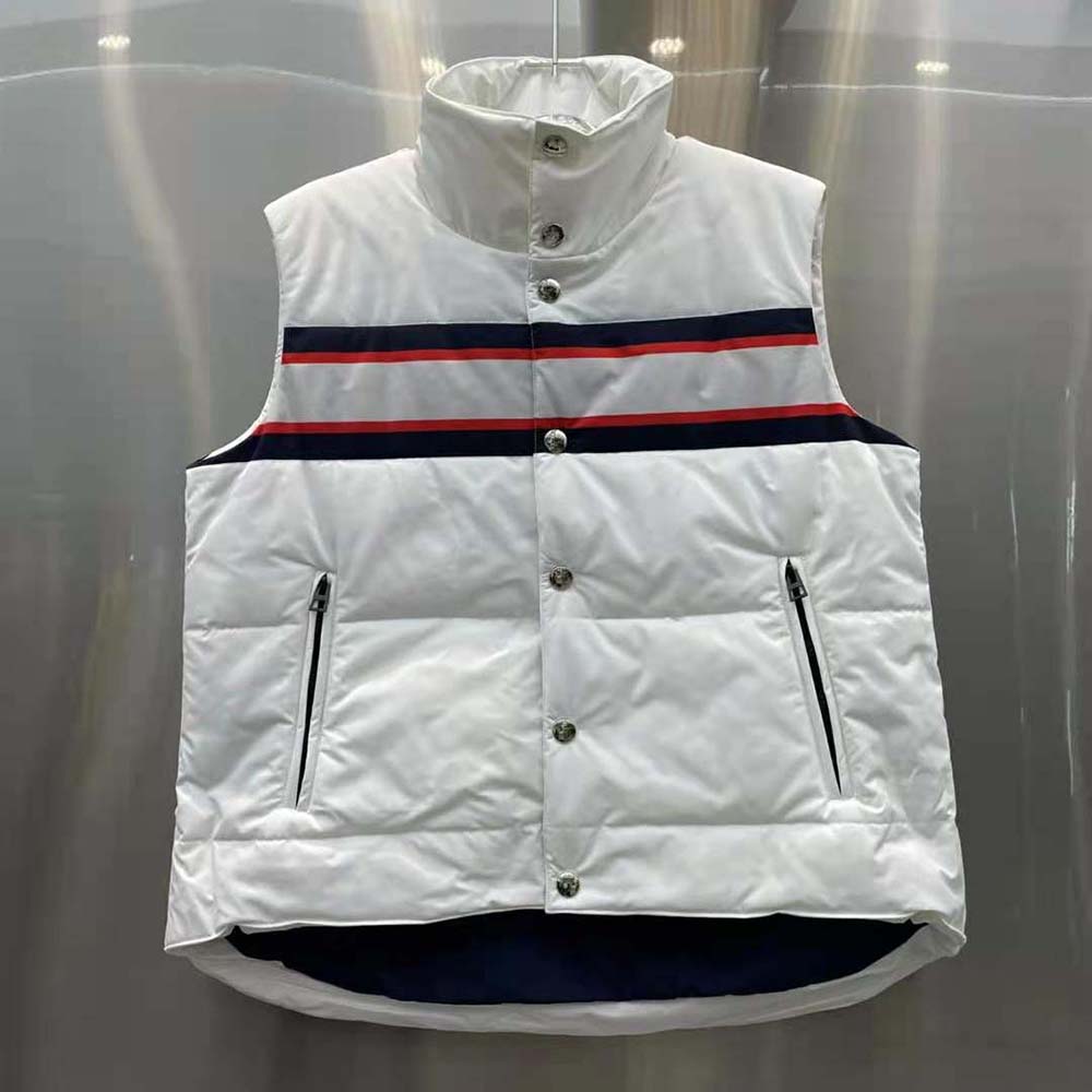 Close-up of signature Dior hardware on Dioralps Sleeveless Down Jacket-White