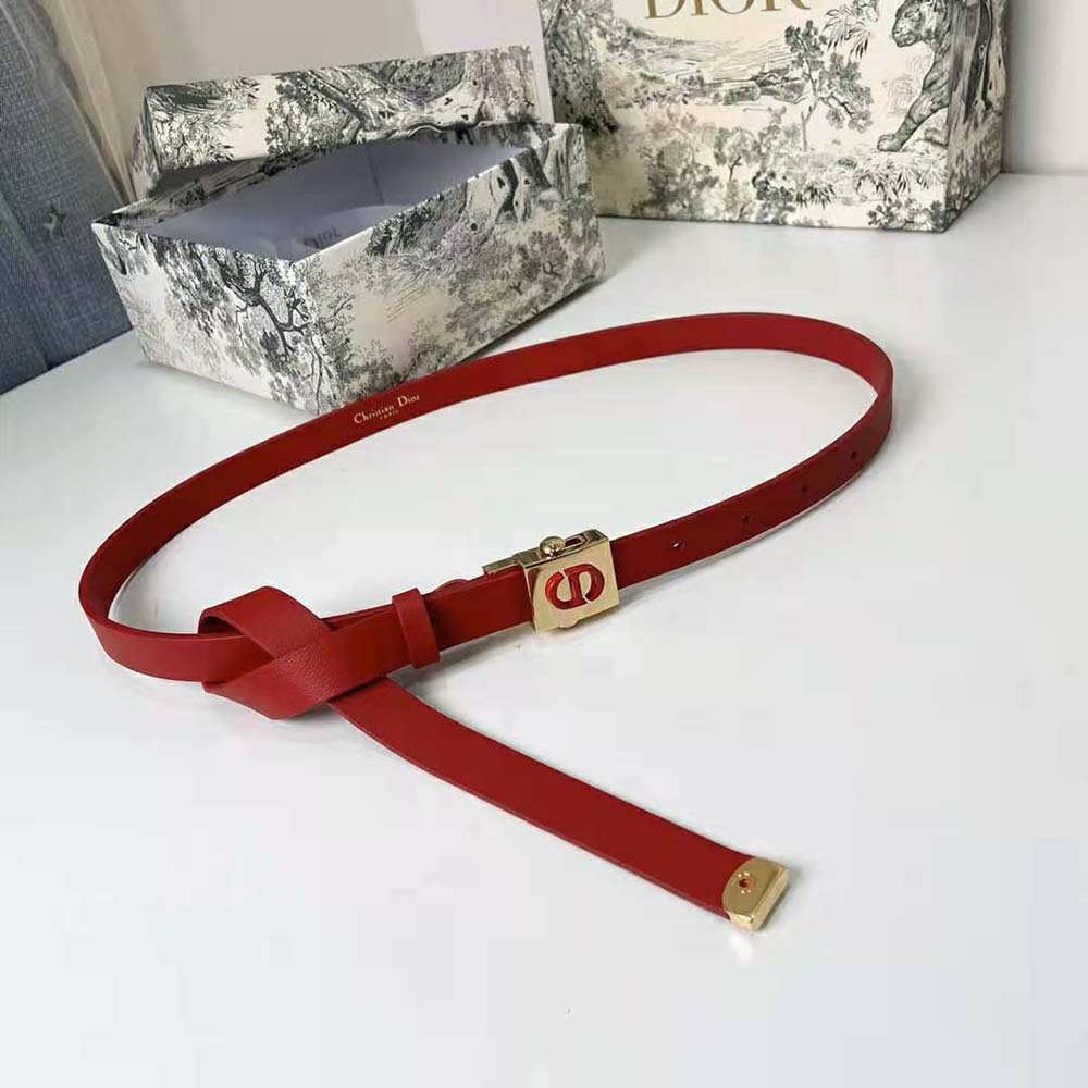 Detailed shot of polished hardware on Dior Women Diorpolytechnique Belt Bright Red
