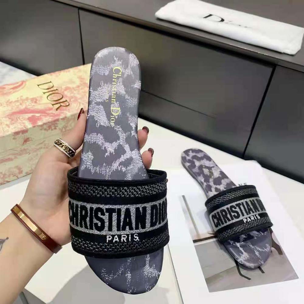 Dior Women Dway Slide Gray Mizza Embroidered Cotton and Metallic Thread - image 7