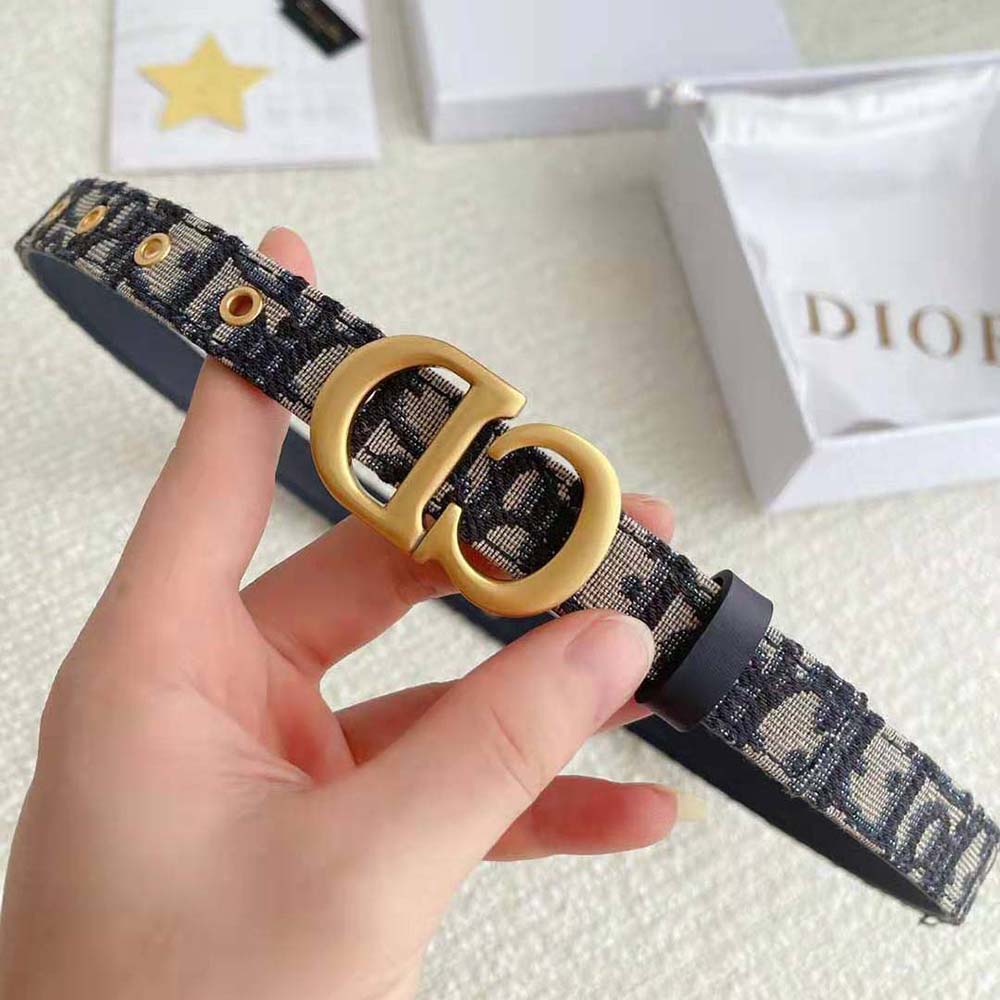 Side angle showing leather trim and closure of Dior Women Saddle Belt