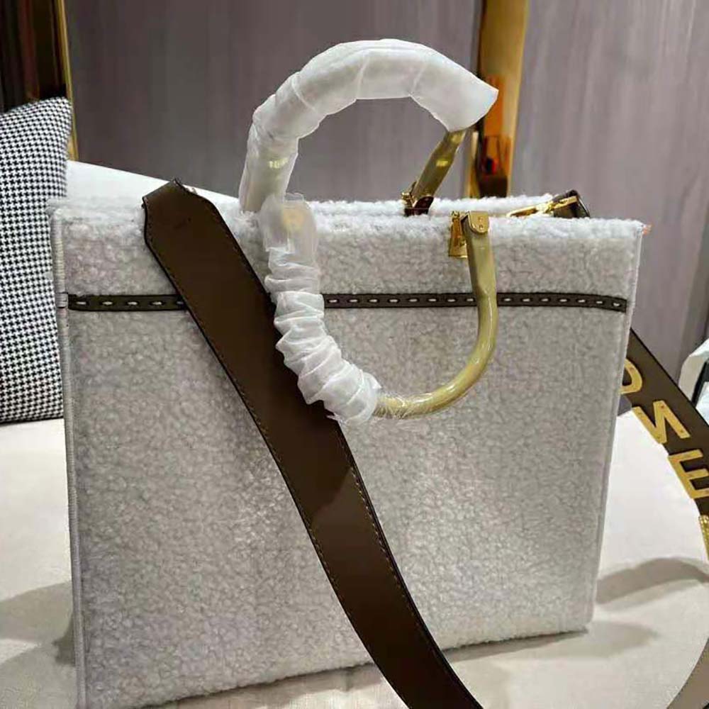 Fendi Women Sunshine Medium White Sheepskin Shopper - image 3