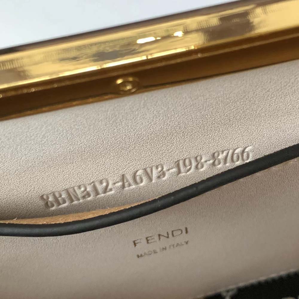 Fendi Women Way Small Made of Camellia-Colored Leather Bag-White - image 10