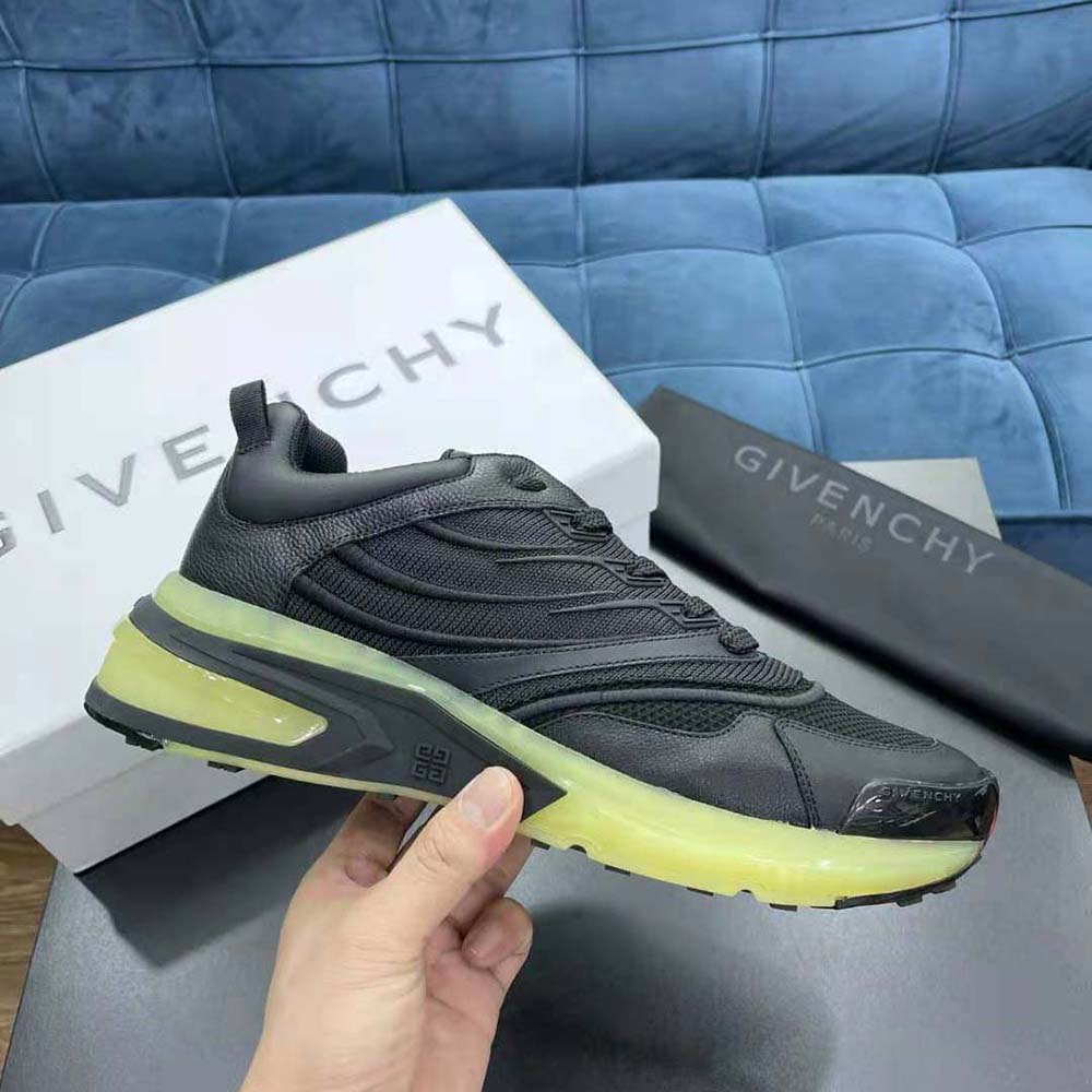 Givenchy Unisex Giv 1 Sneakers in Leather and Mesh-Black - image 7
