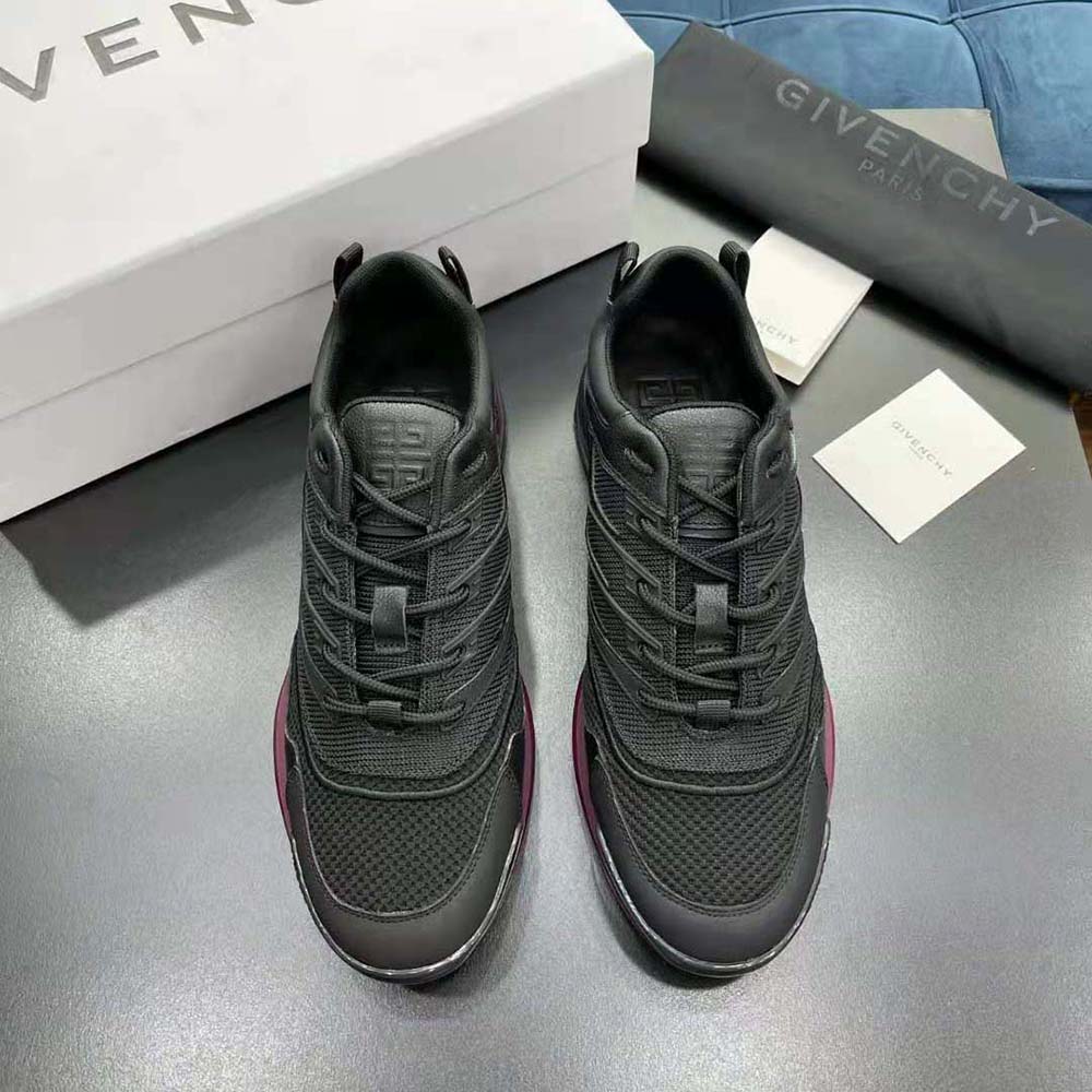 Close-up on leather and mesh texture of Givenchy Giv 1 Sneakers