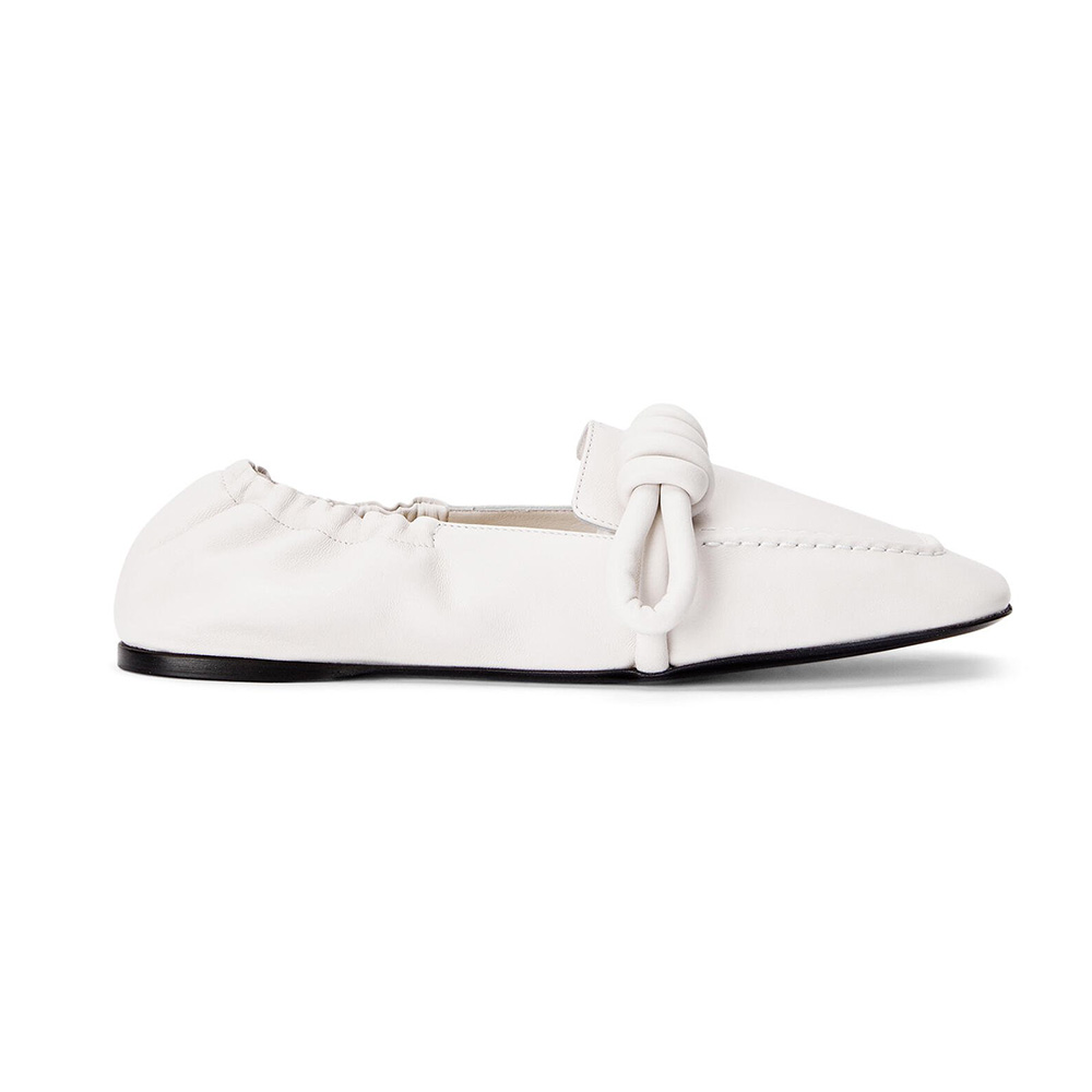Side view of Loewe Women Flamenco Slipper in Lambskin-White showing silhouette